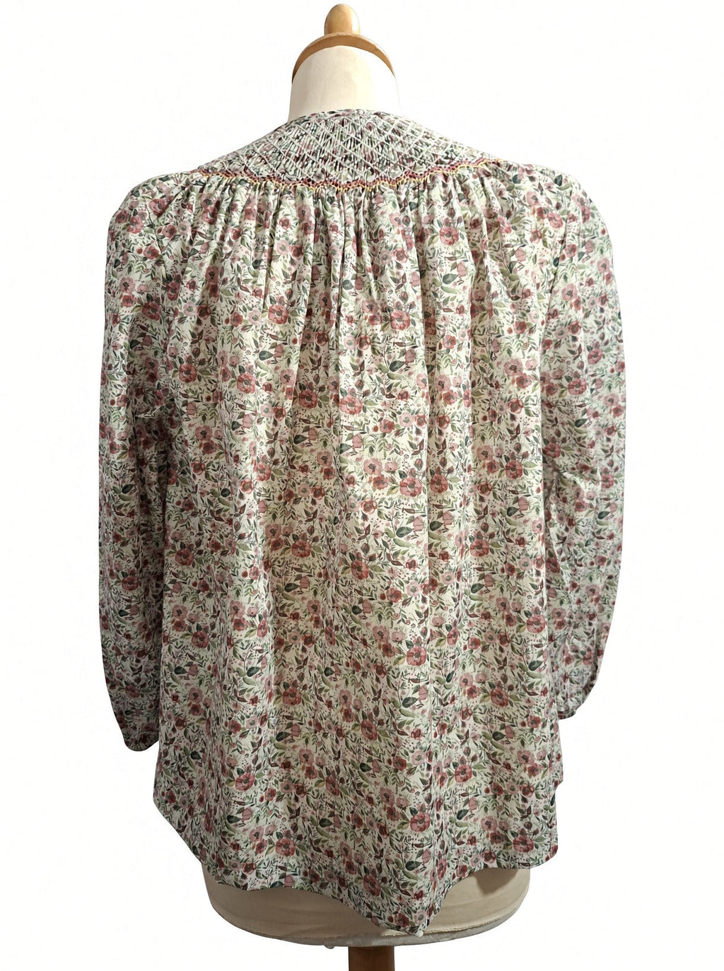 Chemisier femme fleuri à smocks faits main. Taille M