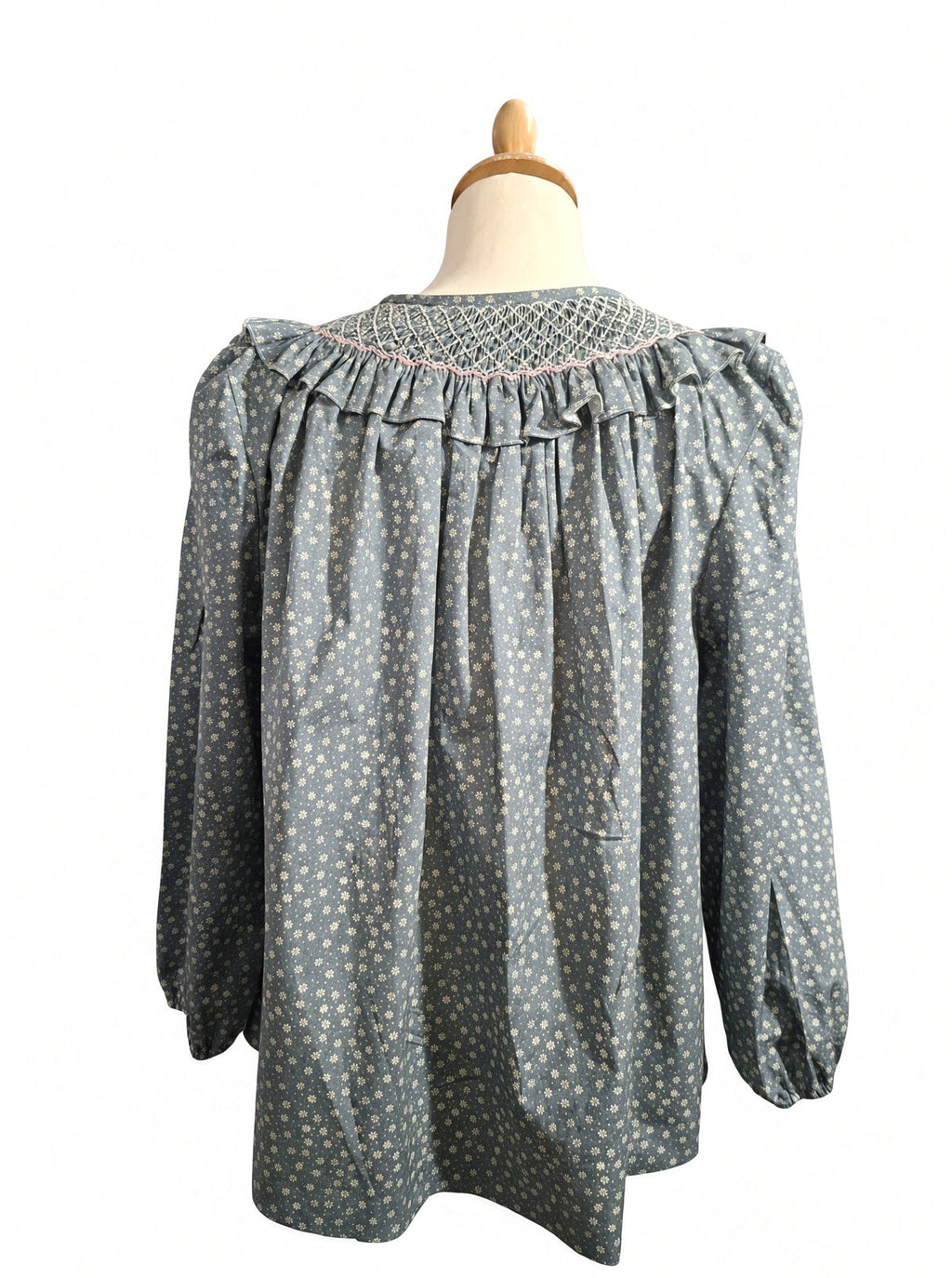 Chemisier femme en coton fleuri, smocké à la main
