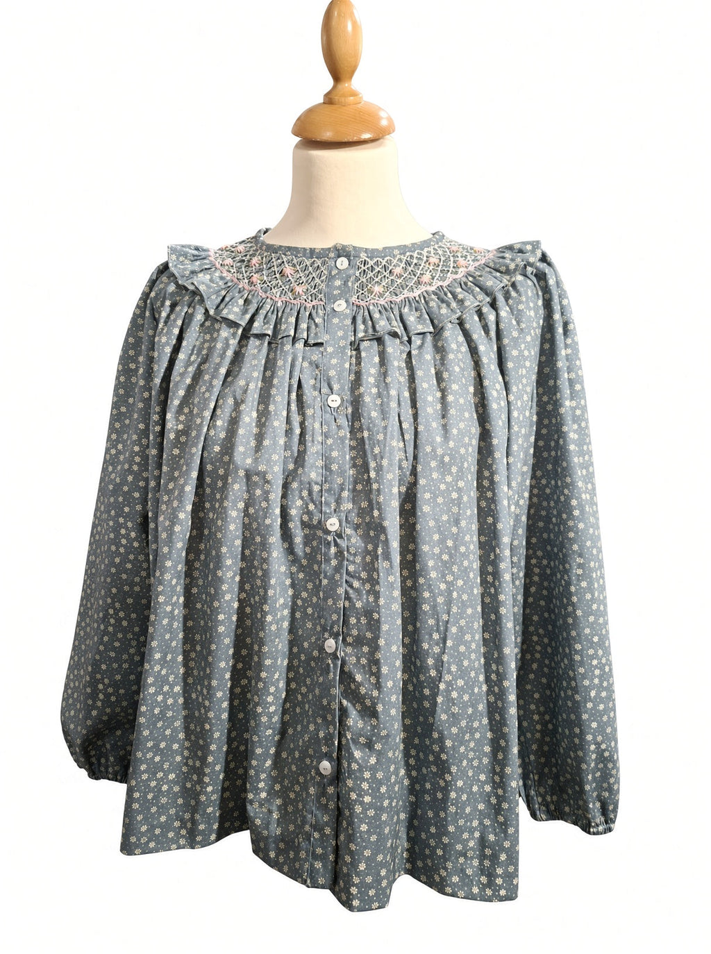 Chemisier femme en coton fleuri, smocké à la main
