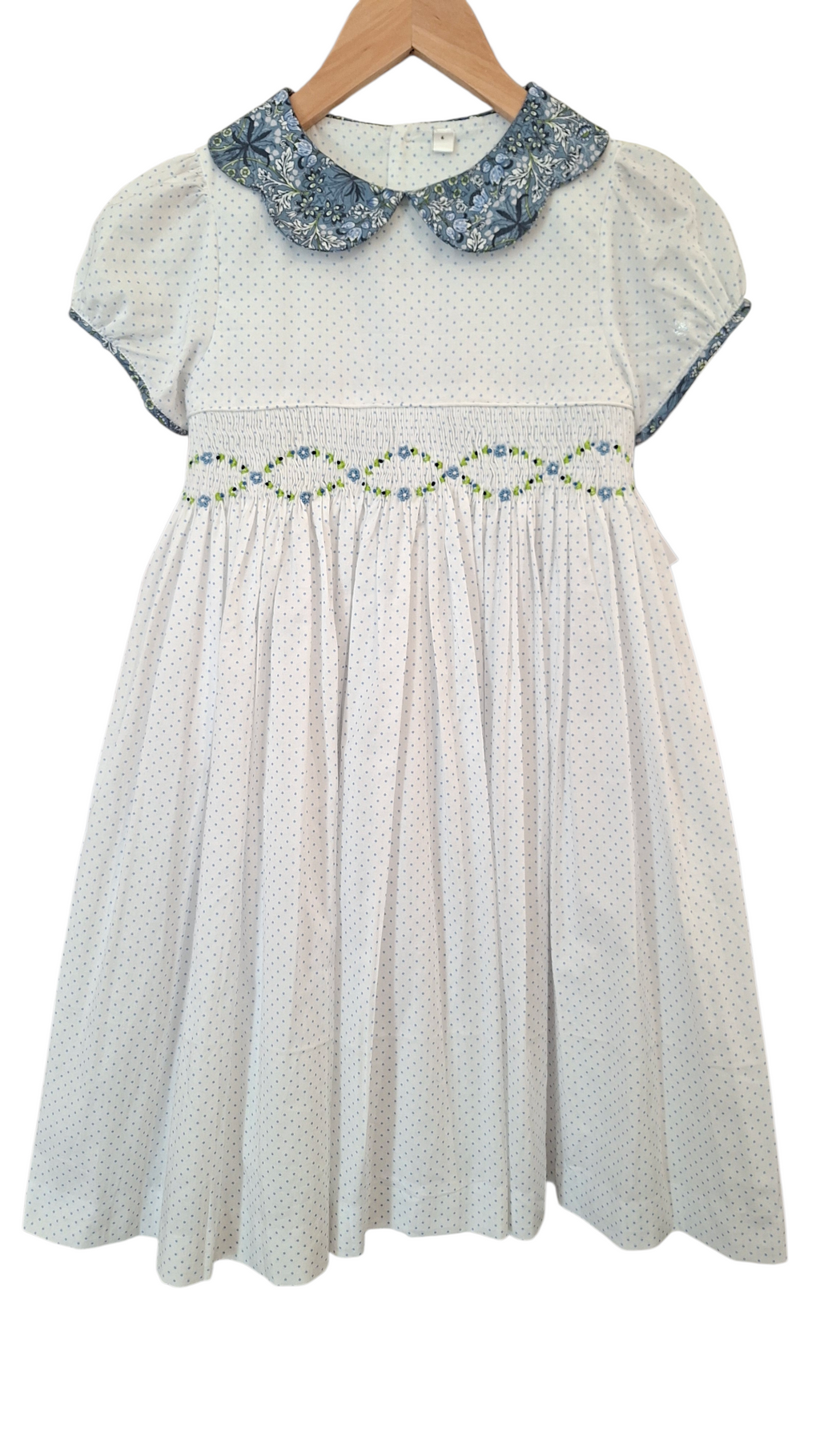 Robe smockée à poids "Jardin fleuri". 6 ans