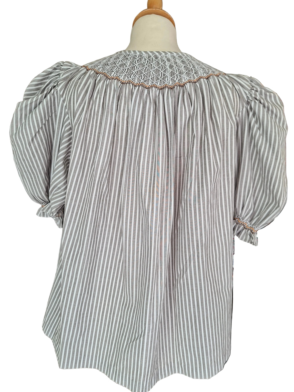 Chemisier rayée smockée femme. XL